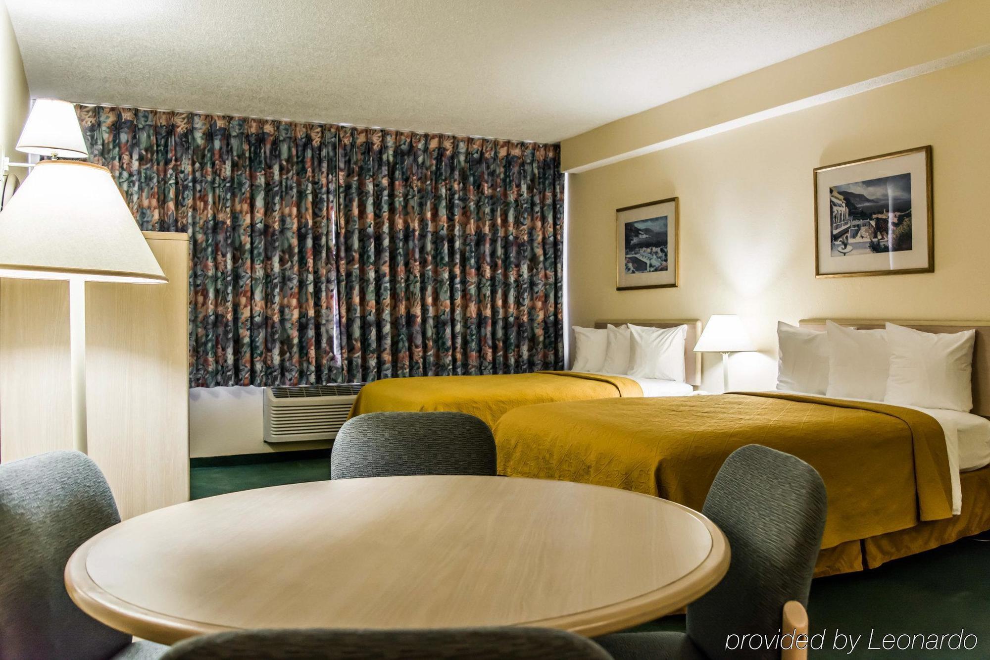 Quality Inn And Suites Golf Resort Golden Gate Exteriér fotografie
