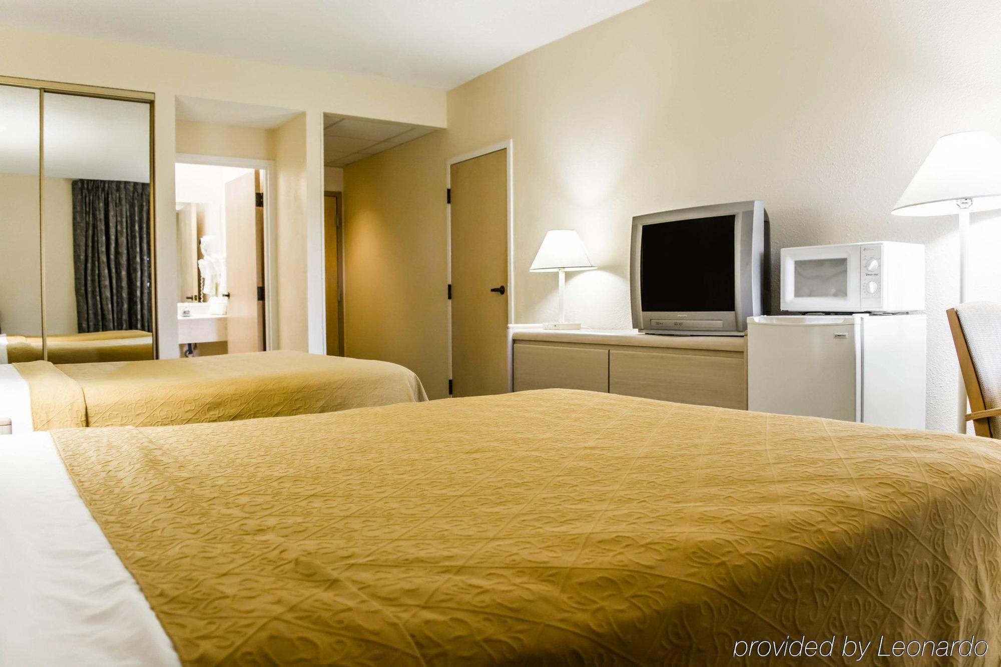 Quality Inn And Suites Golf Resort Golden Gate Exteriér fotografie