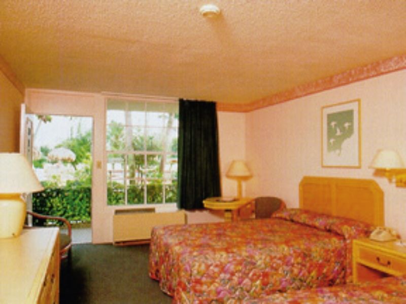 Quality Inn And Suites Golf Resort Golden Gate Exteriér fotografie