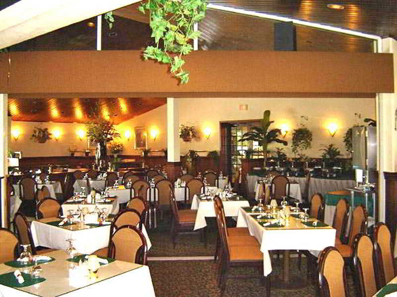 Quality Inn And Suites Golf Resort Golden Gate Restaurace fotografie
